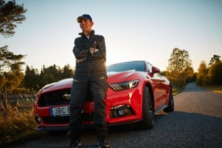 The 97-Year-Old Man Who Climbed into a Mustang and Drove ...